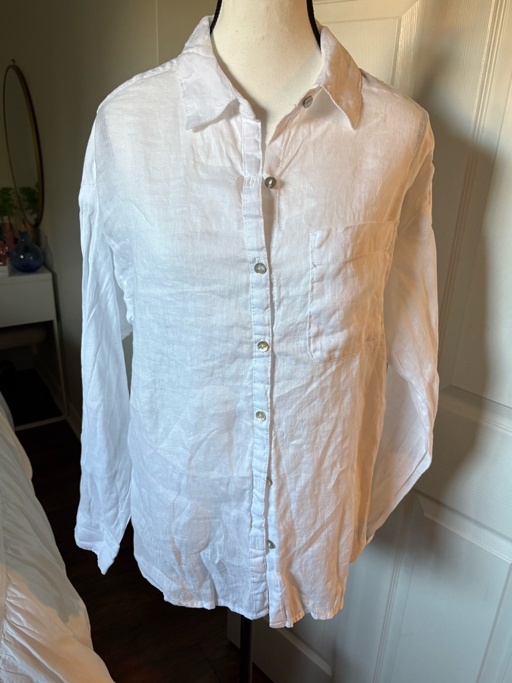 Nicole Miller New York White 100% Linen Button Down Shirt M